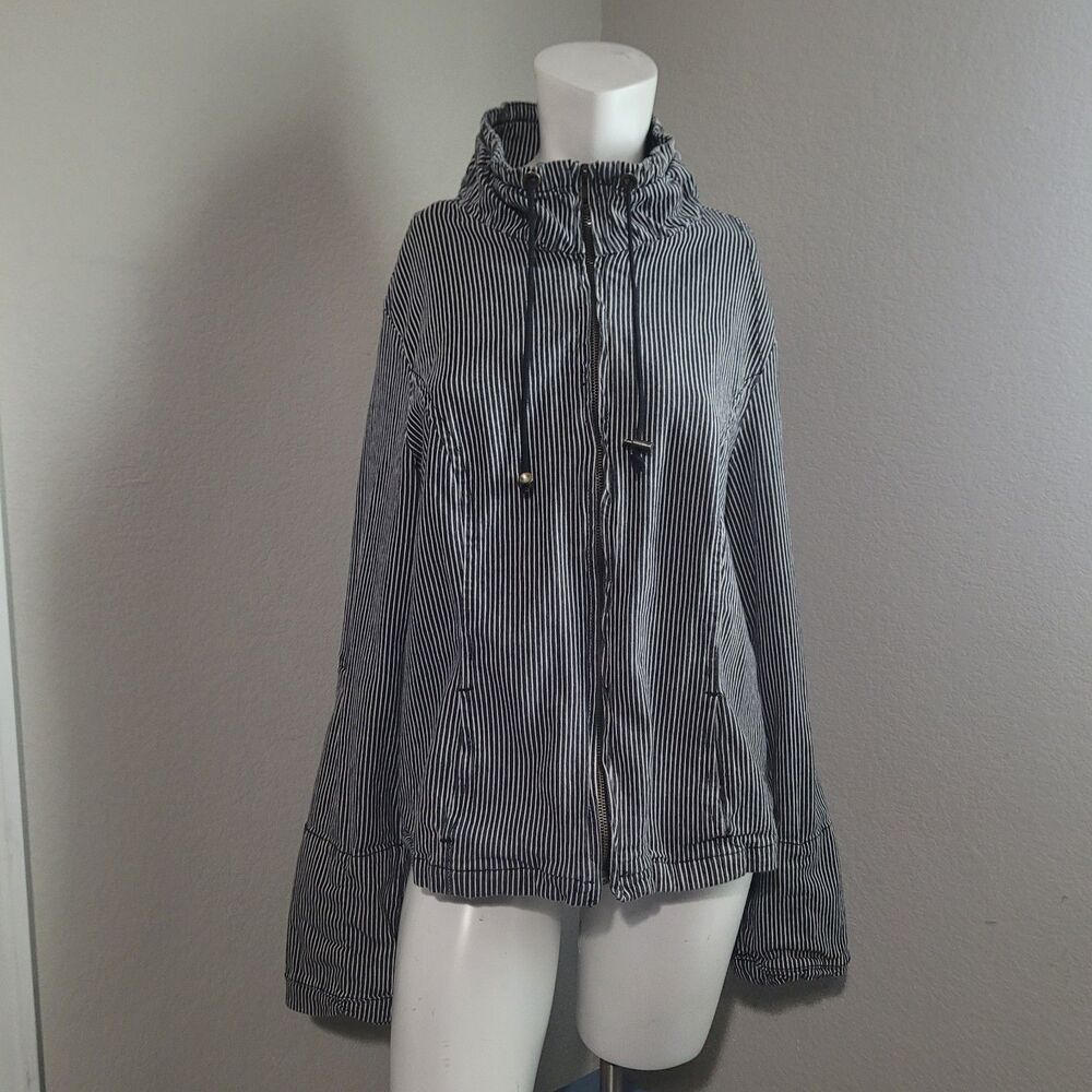 AMX Large full zipper sweatshirt hoodie drawstring turtleneck stretch striped